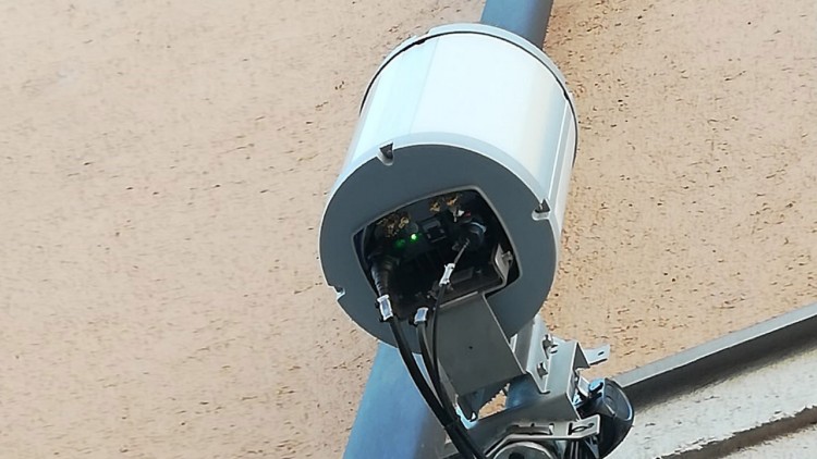 Telefónica hat in München die bundesweit ersten Mini-Funkzellen mit Open RAN-Technik aktiviert (Bild: Telefónica / O2) Telefónica / O2: Mini-Funkzelle mit Open RAN-Technik