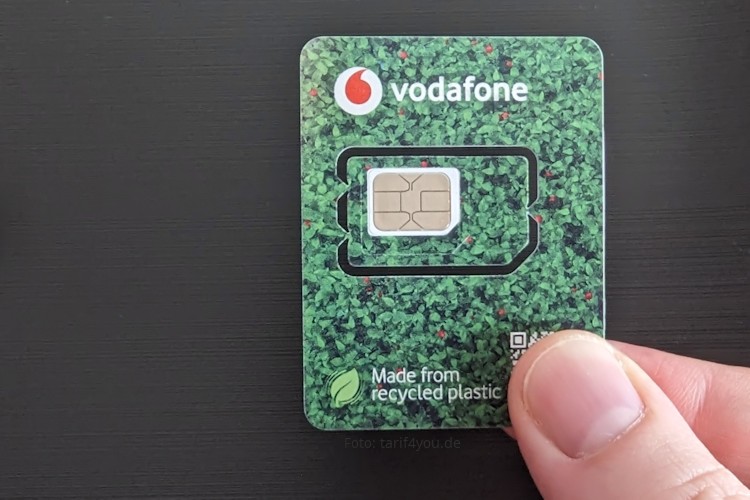 Vodafone halbiert die Größe von SIM-Karten